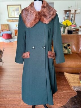 🥶 Collectif Dark Green Trench Coat Retro